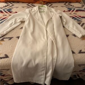 White Long Open-Front Coat / sz medium large